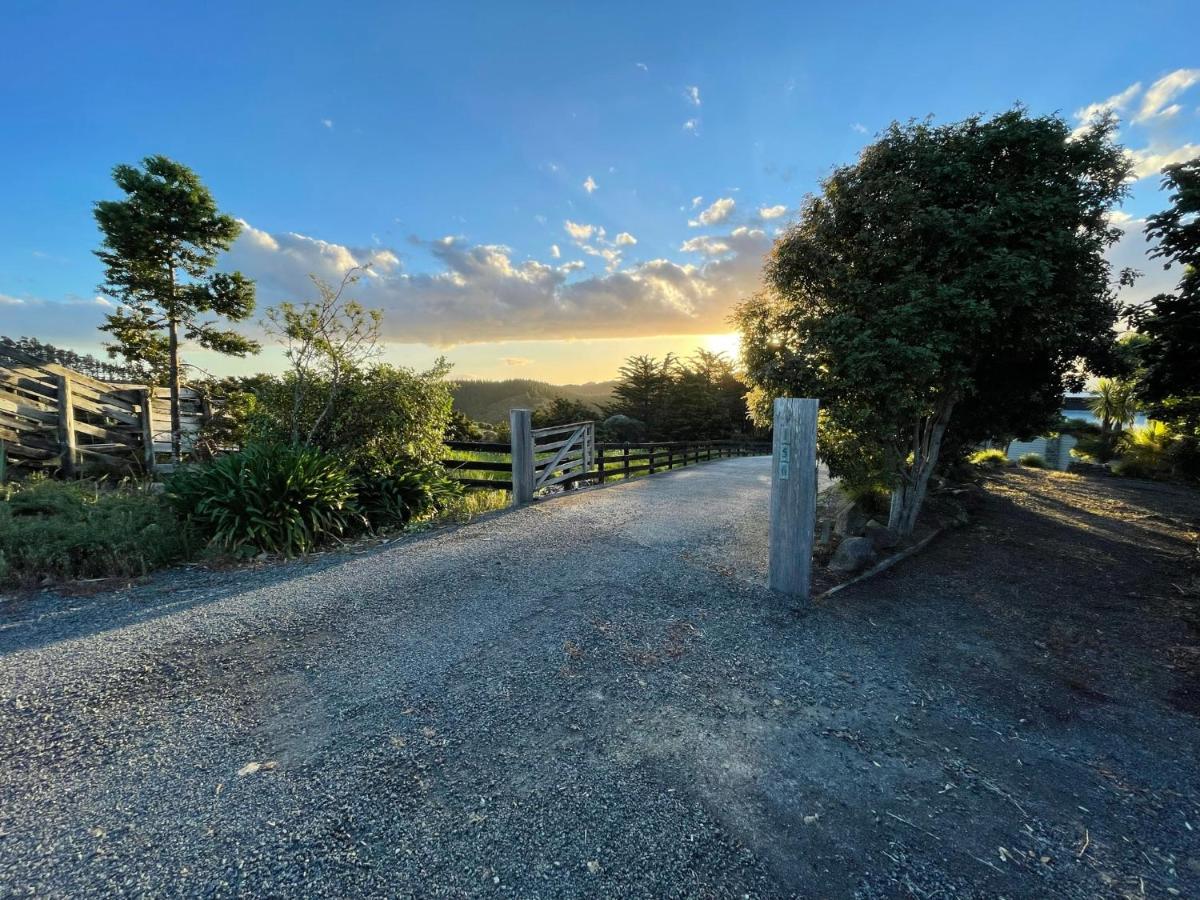 Matapouri & Tutukaka Spectacular Coastal Views- Aroha Luxury Guest Suite Extérieur photo