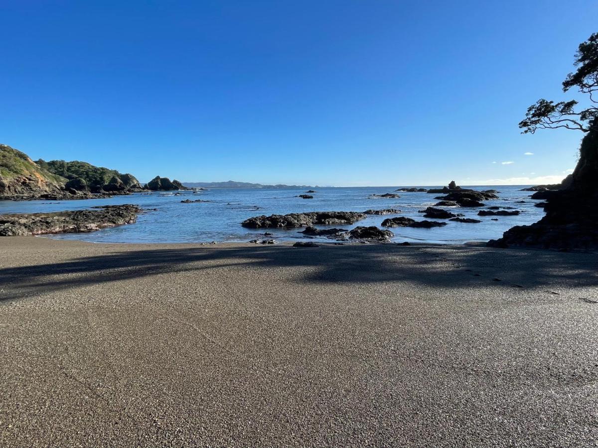 Matapouri & Tutukaka Spectacular Coastal Views- Aroha Luxury Guest Suite Extérieur photo